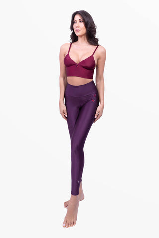 Amoureuse Leggings Prune avec trois cœurs en cristaux appliqués