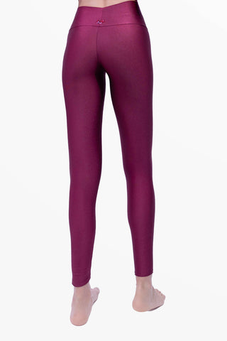 Amoureuse Leggings mit drei handapplizierten Kristallherzen